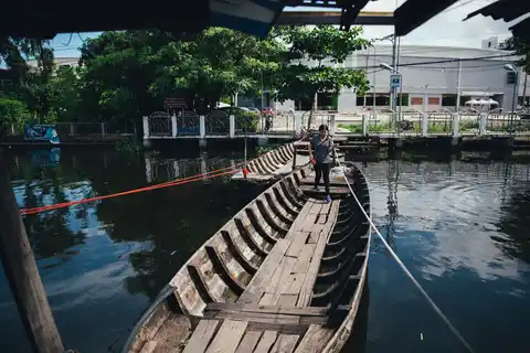 Towed Boat Bridge